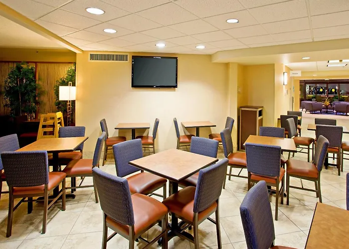 Hotel Express North By Ihg