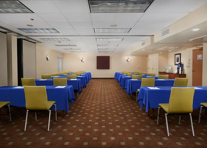 Hotel Express North By Ihg Scottsdale